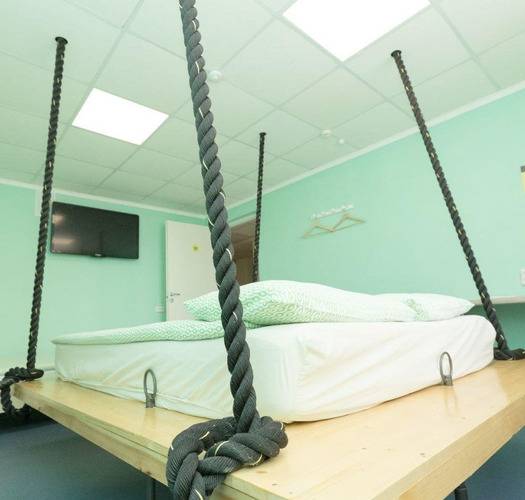 Hostel 7 Days