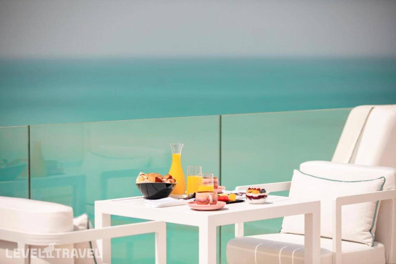 Anantara Retreat Santorini Abu Dhabi (Adults Only 18+) — фото 6