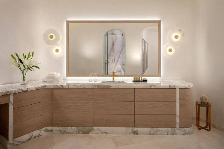 Anantara Santorini Abu Dhabi Retreat (Adults Only 18+)