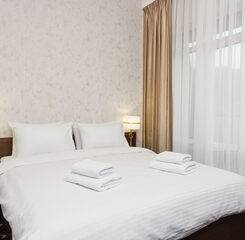 $item['hotel']['name']