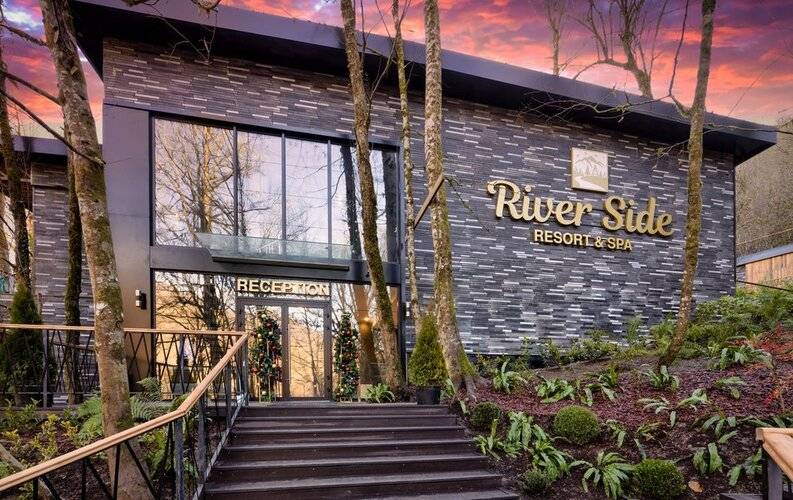 River Side Resort & Spa (Ривер Сайд)
