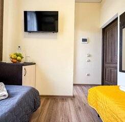 $item['hotel']['name']