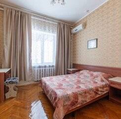 $item['hotel']['name']