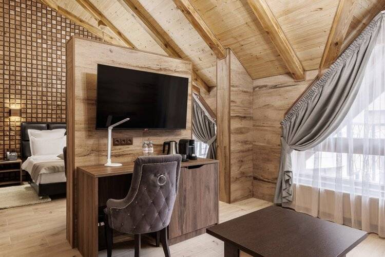 Stellar Collection Chalet