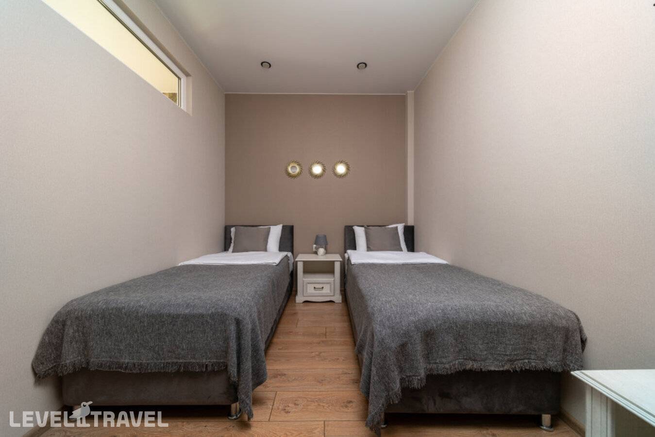 фотографии отеля Квартира Рядом С Гк Красная Поляна: Две Спальни в Россия(Эсто-Садок) - фото №24