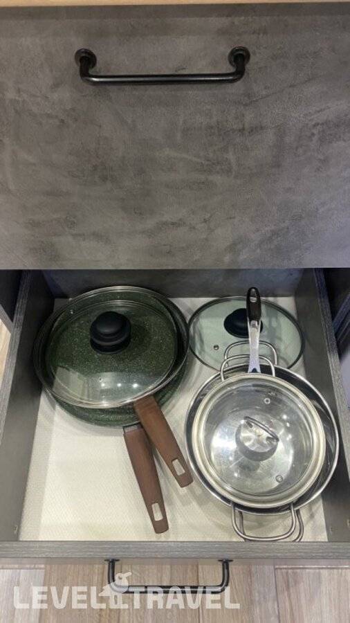 фотографии отеля Квартира Рядом С Гк Красная Поляна: Две Спальни в Россия(Эсто-Садок) - фото №12