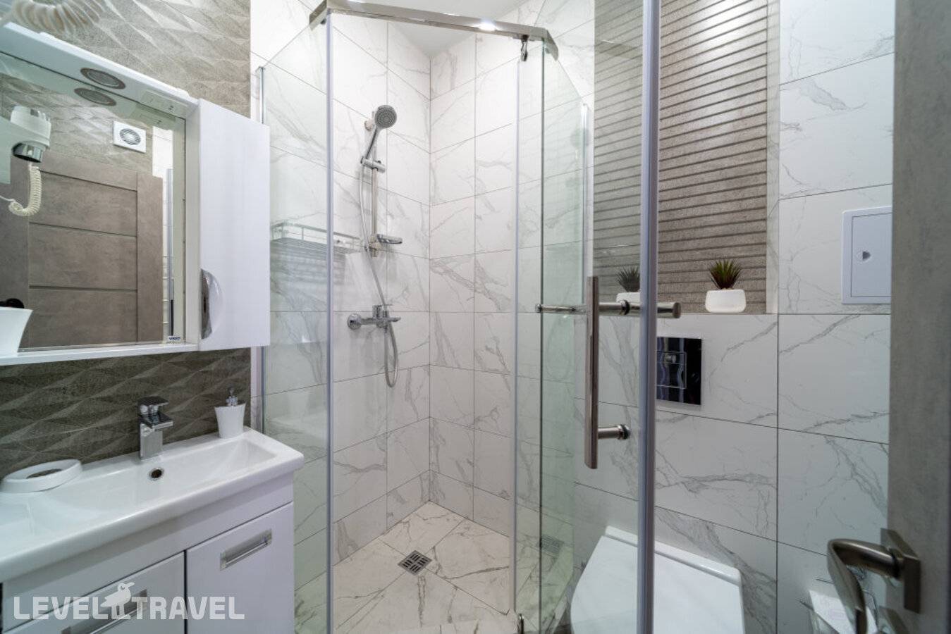 фотографии отеля Квартира Рядом С Гк Красная Поляна: Две Спальни в Россия(Эсто-Садок) - фото №25