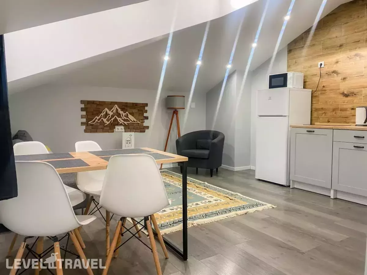 Апартаменты С Панорамным Видом На Озеро И Горы