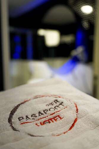 Pasaport Pier Hotel