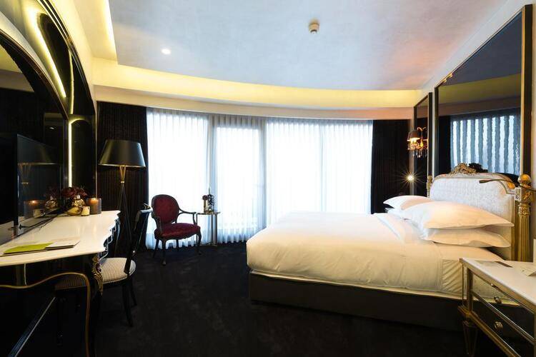 Doubletree By Hilton Hotel Izmir Airport