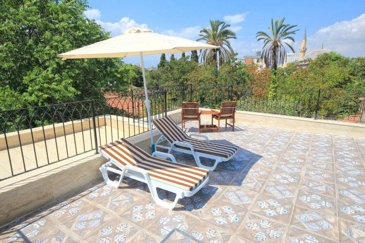 Delight Deluxe Aparts