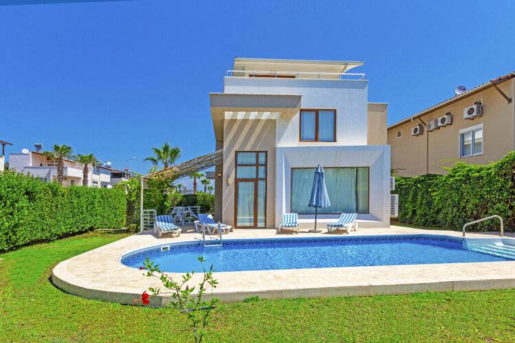 Paradise Town Villa Daisy