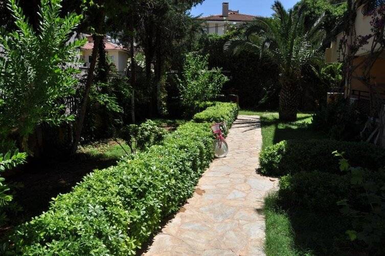 Celi̇k Apart Hotel