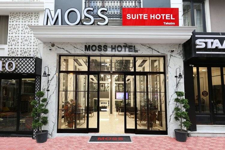 Moss Suite Hotel
