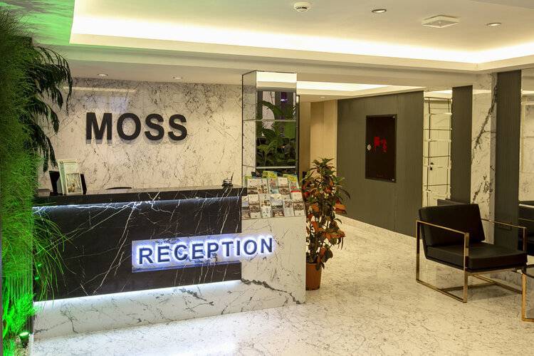 Moss Suite Hotel