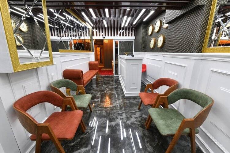 Seamoon Suite Hotel