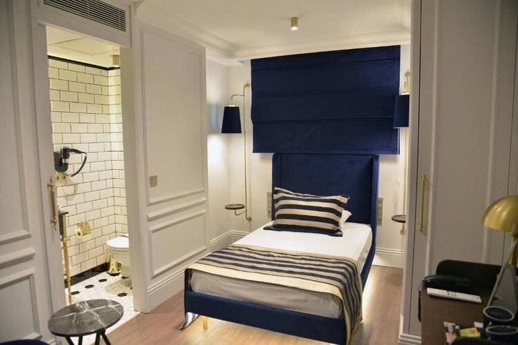 A11 Exclusive Hotel