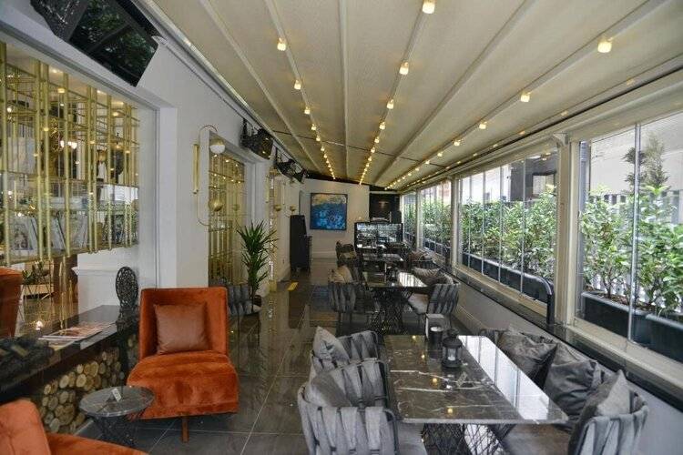 A11 Exclusive Hotel