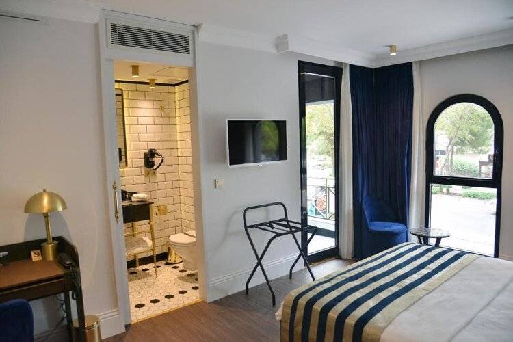 A11 Exclusive Hotel