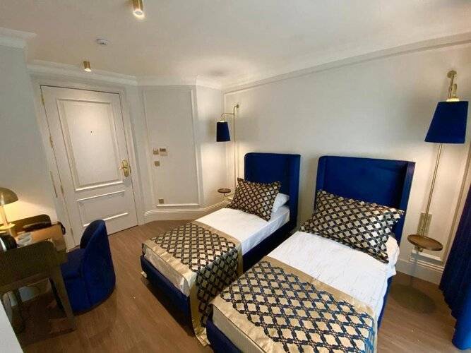 A11 Exclusive Hotel