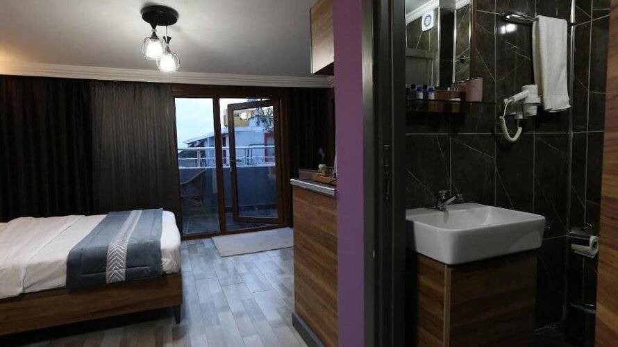 La Serena Hotel & Suites