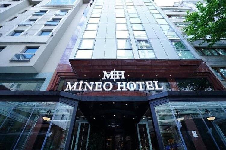 Mineo Hotel