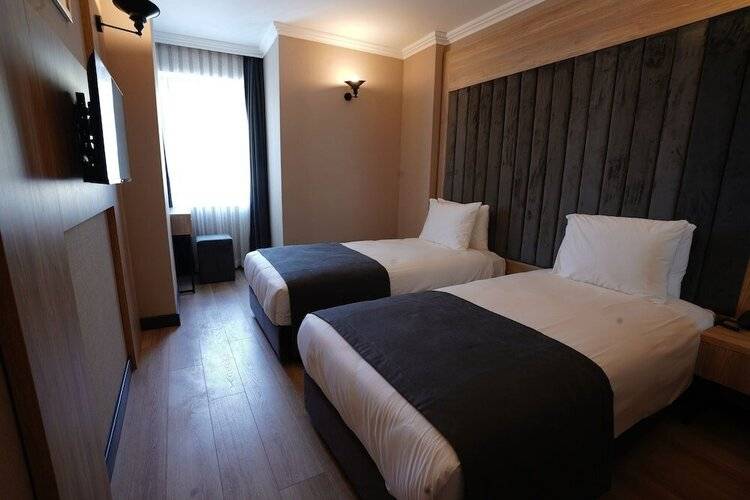 Mineo Hotel