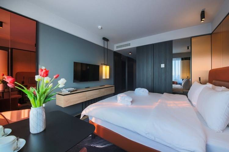 Mercure Hotel And Residence