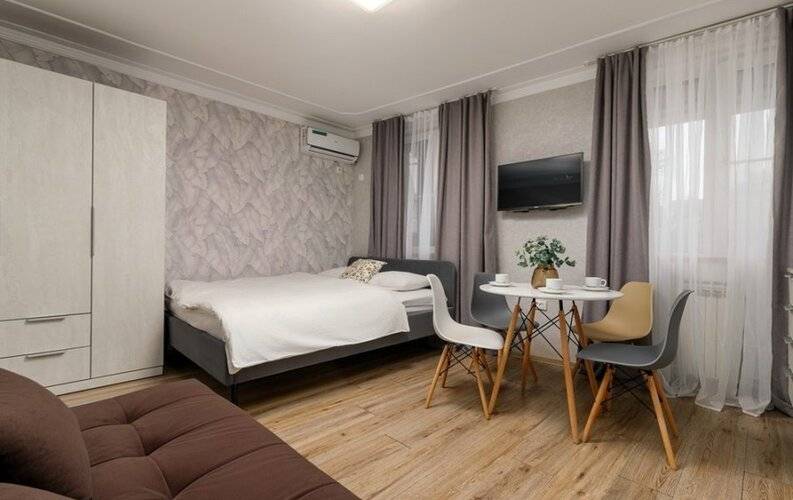 Green Park Apartments (Грин Парк На Карла Маркса 21)