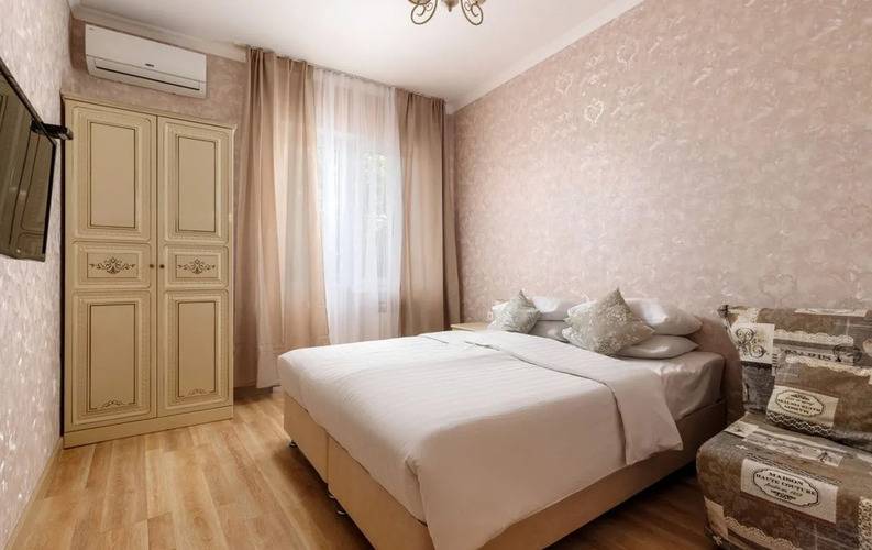 Green Park Apartments (Грин Парк На Карла Маркса 21)