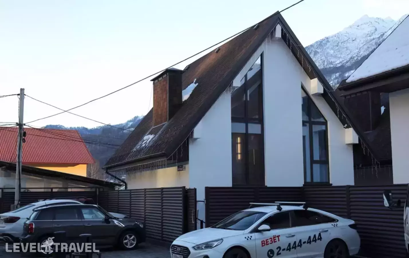 Chalet Mont Cristal (Шале Монт Кристал)