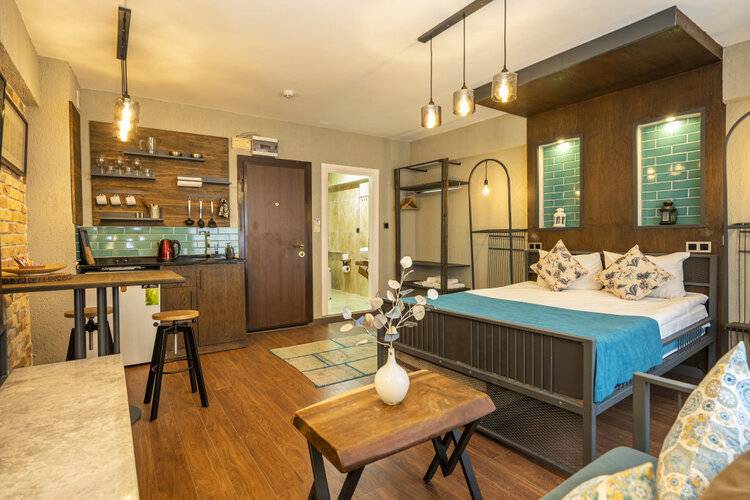 Cube Suites