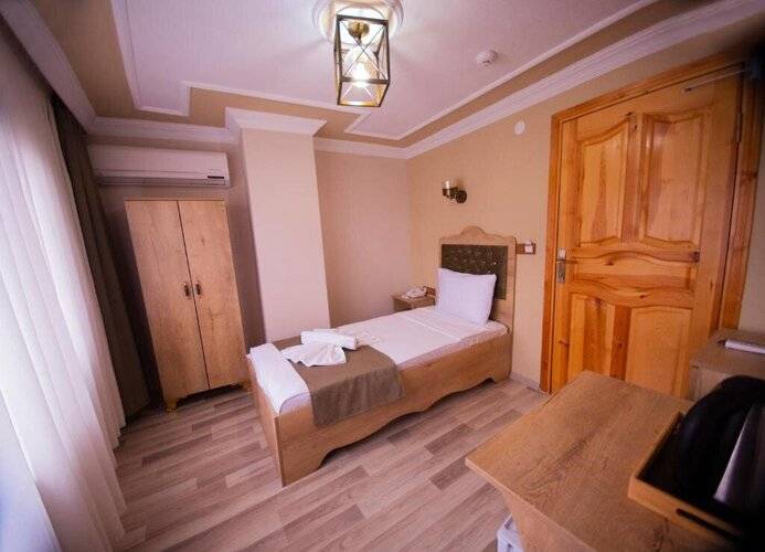 Orkide Hotel
