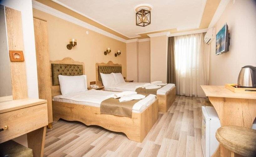 Orkide Hotel