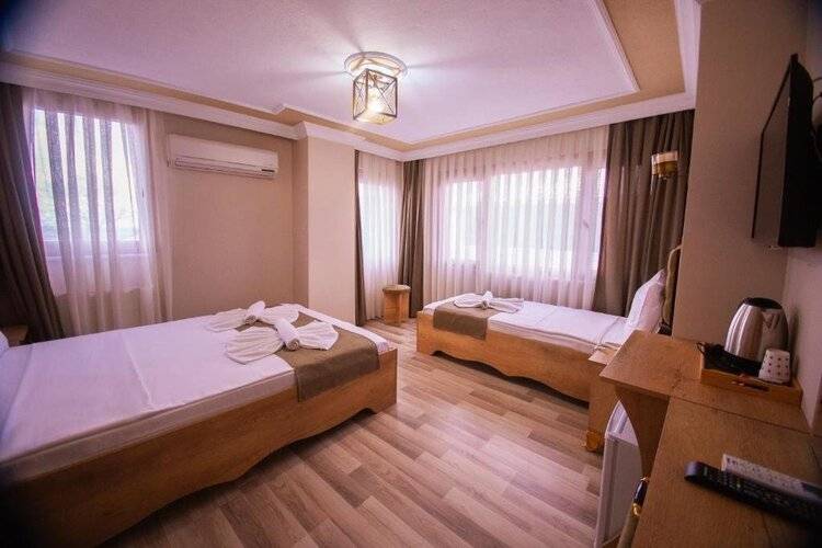 Orkide Hotel