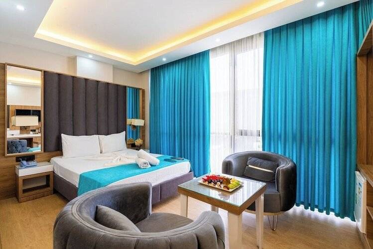 Black Palace Hotel