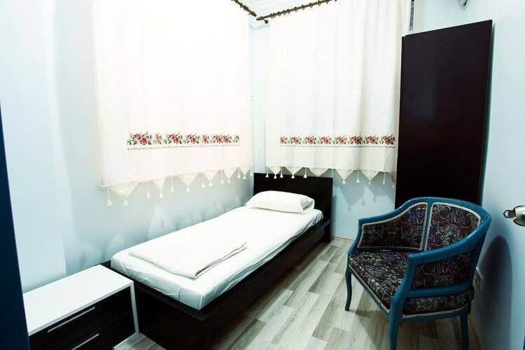 Blue Suites By V