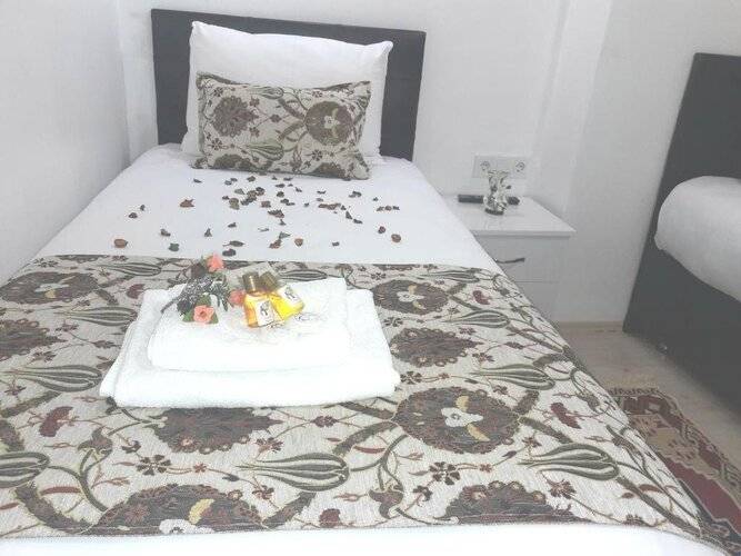 Golden Life Apart Hotel