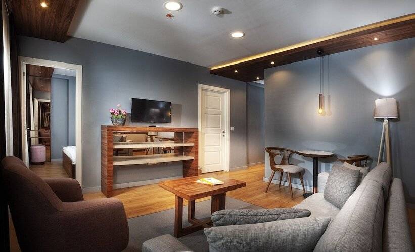 Vitabella Suites