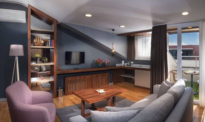 Vitabella Suites