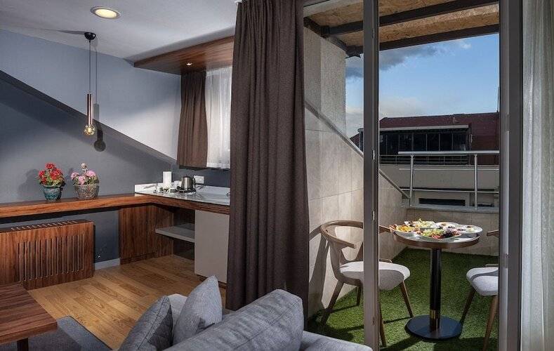 Vitabella Suites