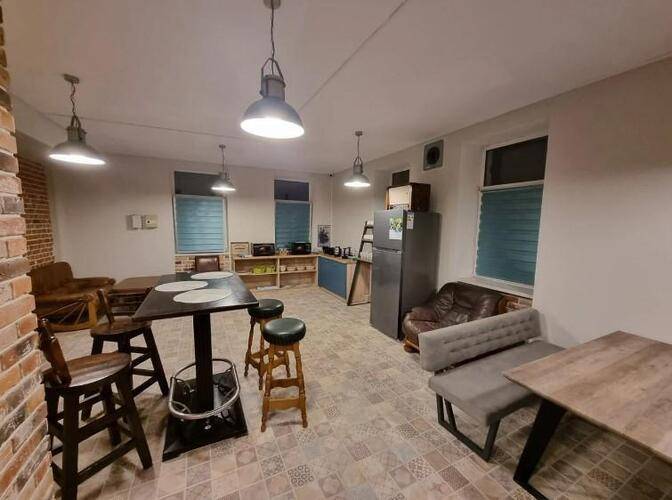 Хостел Кёнинг Лофт (Kenig Loft)