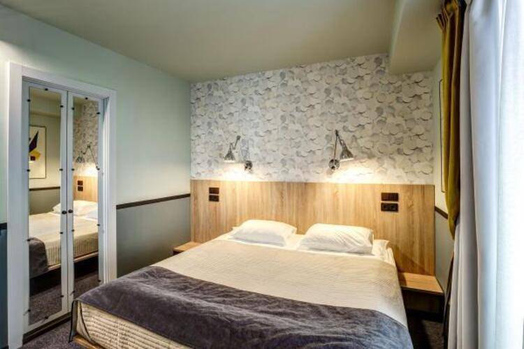 Mops Hotel And Spa (Мопс)