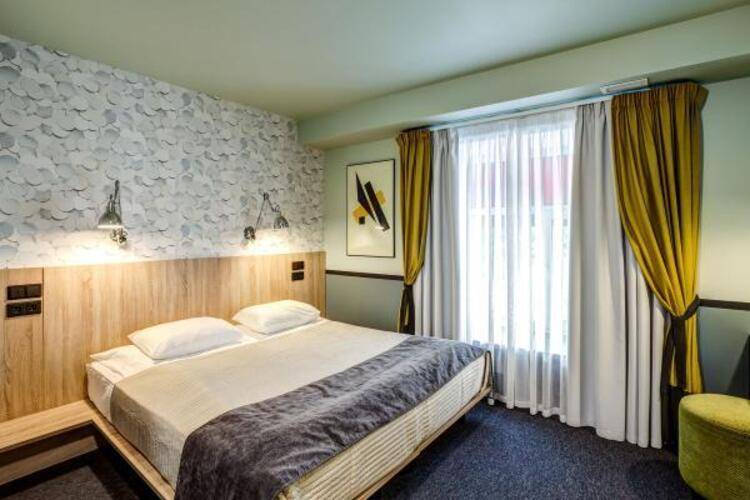 Mops Hotel And Spa (Мопс)