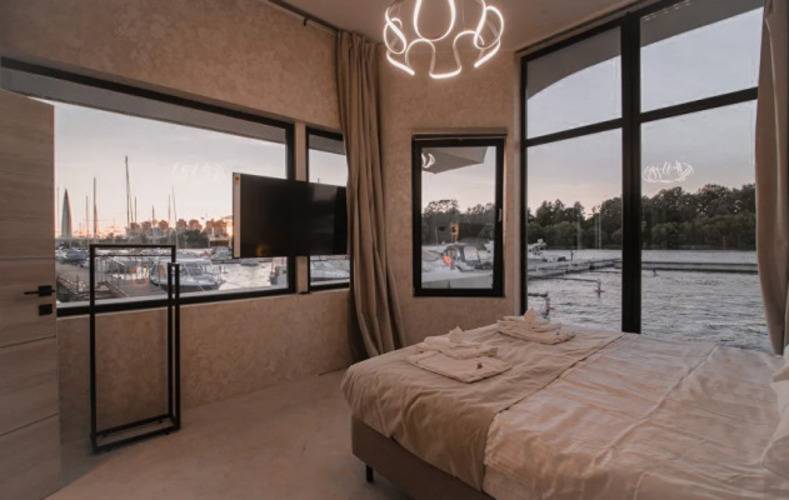 White Mare На Крестовском (Вайт Маре)