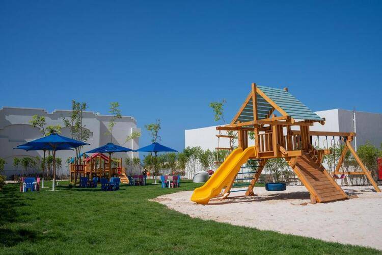 Cleopatra Luxury North Coast Sidi Henish