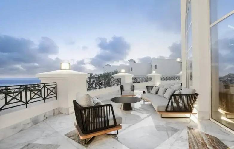 Cleopatra Luxury North Coast Sidi Henish