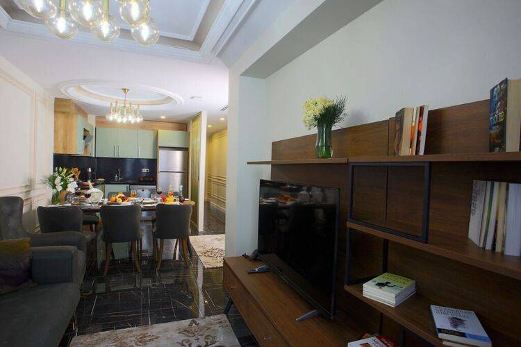 Princely Suites