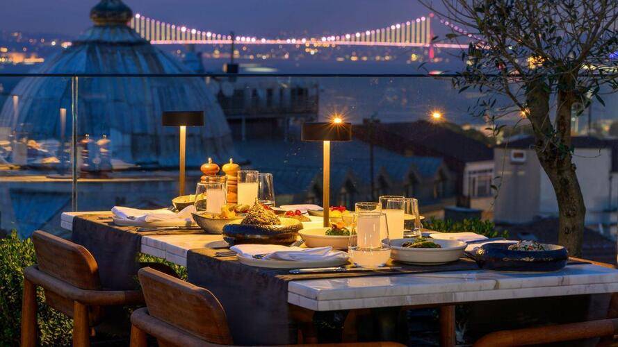 Orient Occident Hotel Istanbul Autograph Collection