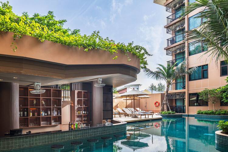 The Proud Karon Beach Phuket Trademark Collection By Wyndham